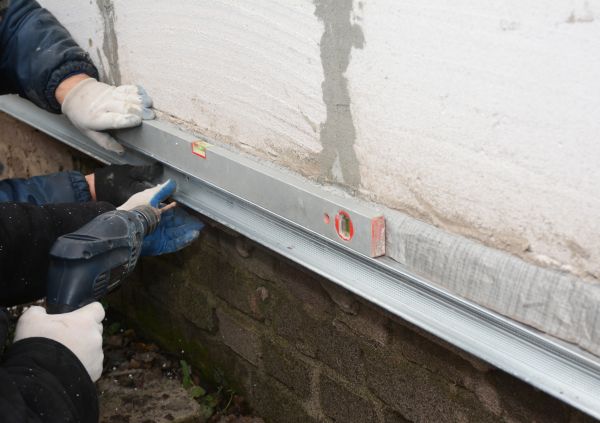 Cost of House Levelling in Warwick